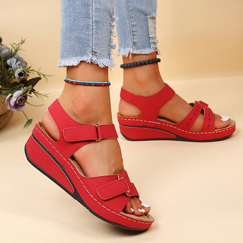 Mia™ Elegant sandals with comfort and style