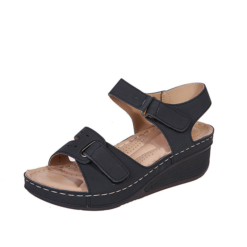 Mia™ Elegant sandals with comfort and style